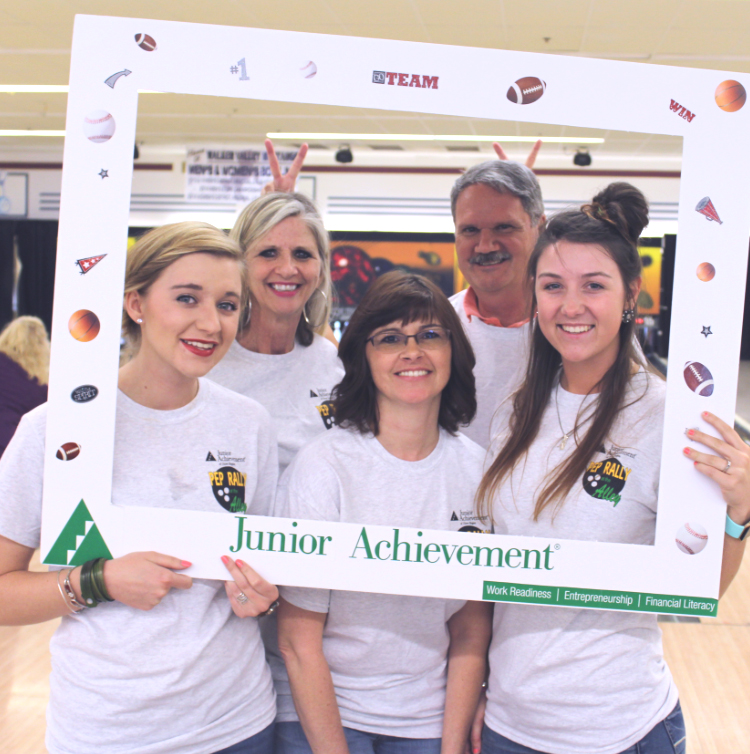 Bowl-A-Thon Group Shot Junior Achievement